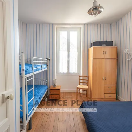 Casa de Férias Maison 2 Aux Sables-d'olonne, à 100m De La Et Du Marché Arago - Fr-1-197-586